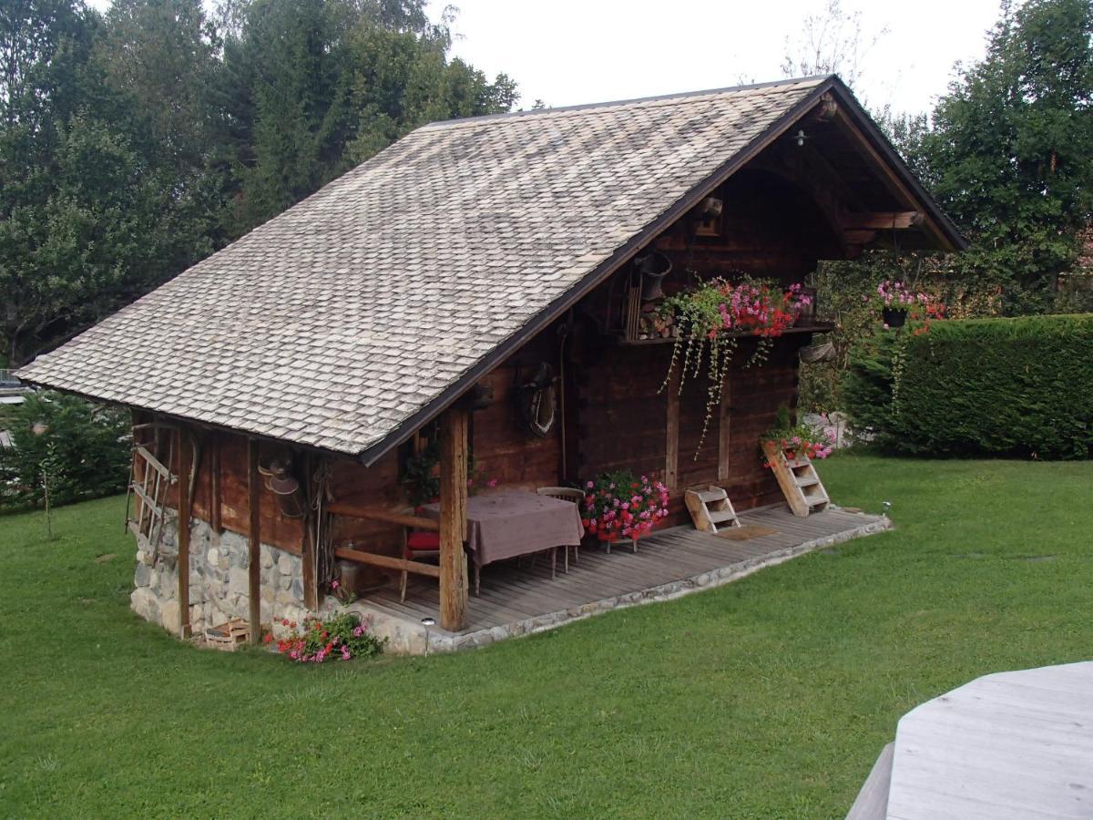 Saint-Paul-en-Chablais Le Grenier Bed & Breakfast エクステリア 写真
