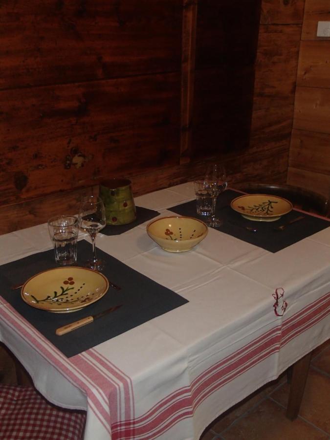 Saint-Paul-en-Chablais Le Grenier Bed & Breakfast エクステリア 写真